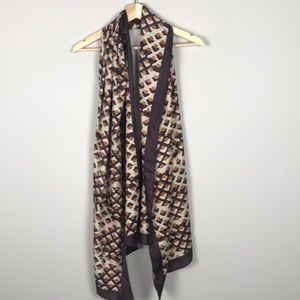 Lightweight scarf in brown tones